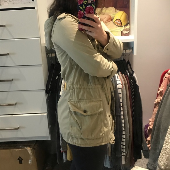 VGUC Aritzia Trooper jacket XSmall - Picture 8 of 8